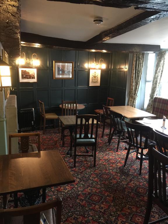 The Talbot Hotel Cleobury Mortimer Exterior photo