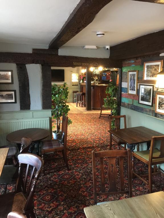 The Talbot Hotel Cleobury Mortimer Exterior photo