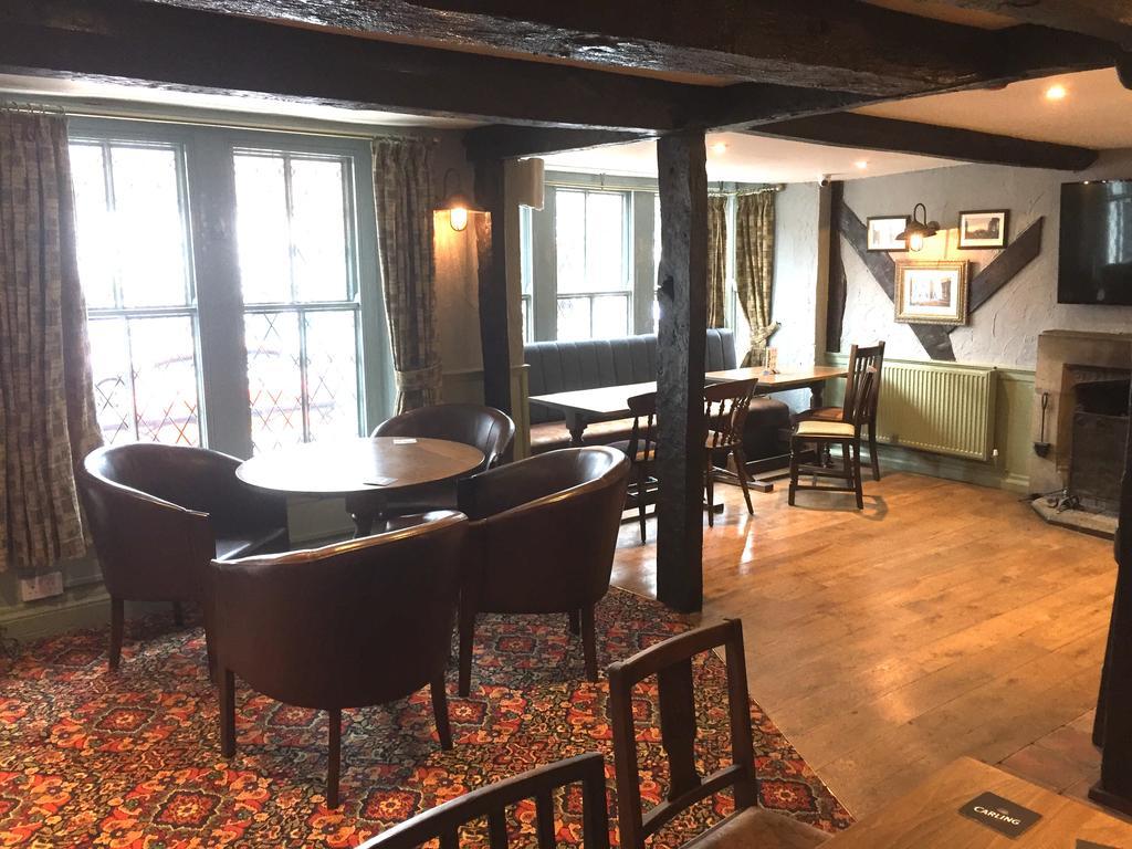 The Talbot Hotel Cleobury Mortimer Exterior photo